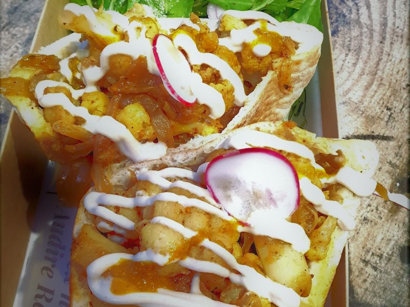 מימונס שף בפיתה צילום שלי גנדל