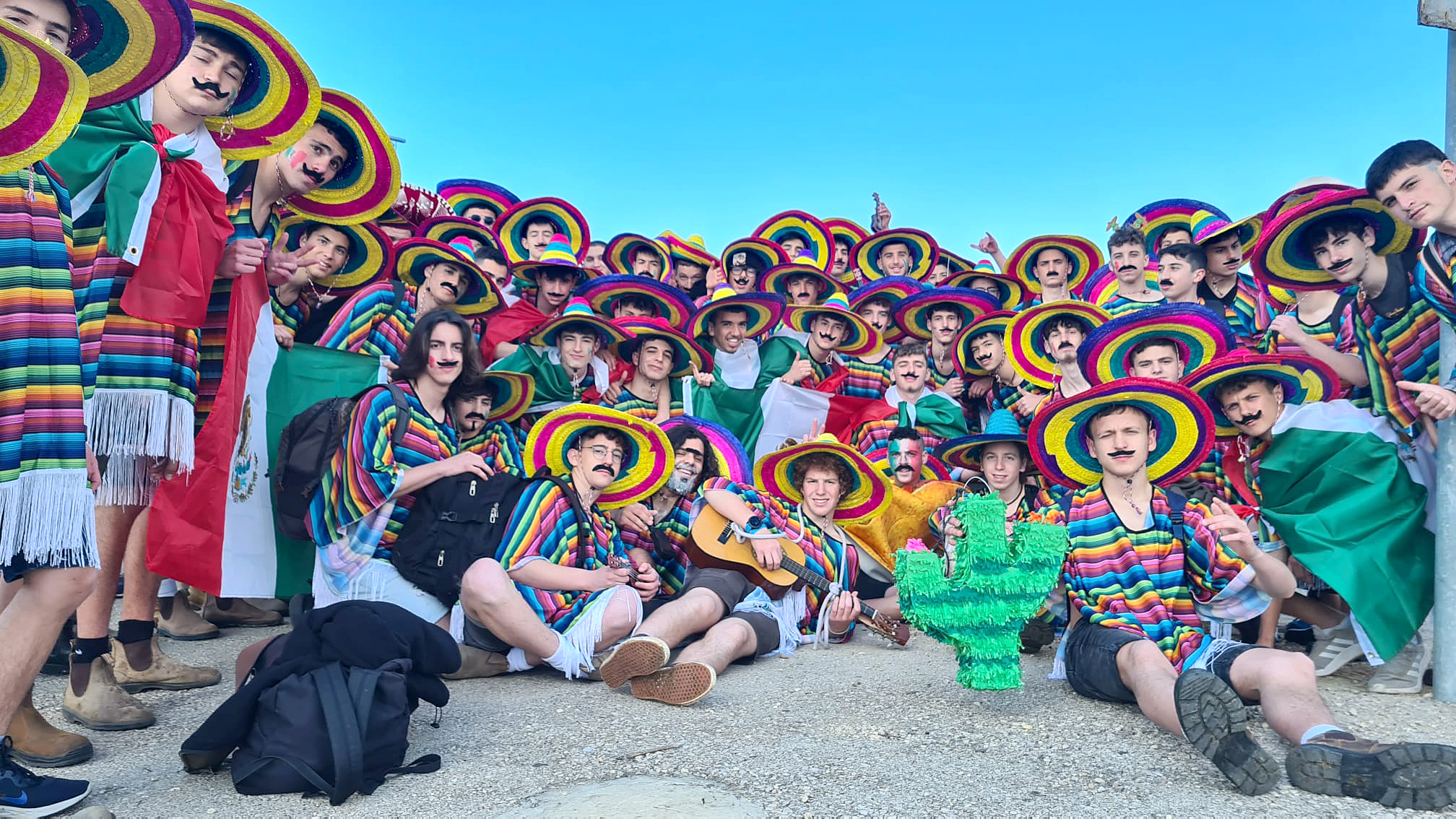 תלמידי המושבות חוגגים פורים. צילום: דוברות המועצה